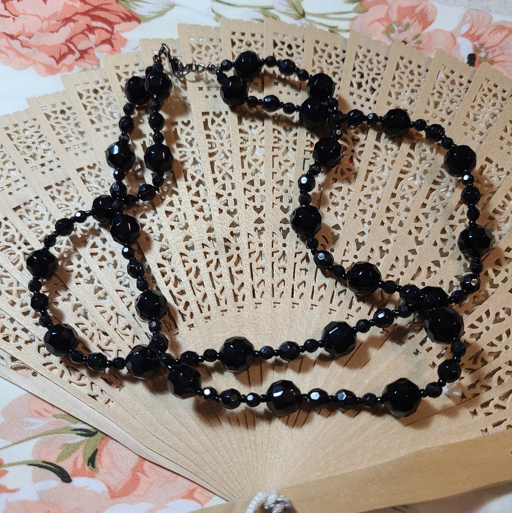 Elegant Black Beaded Necklace